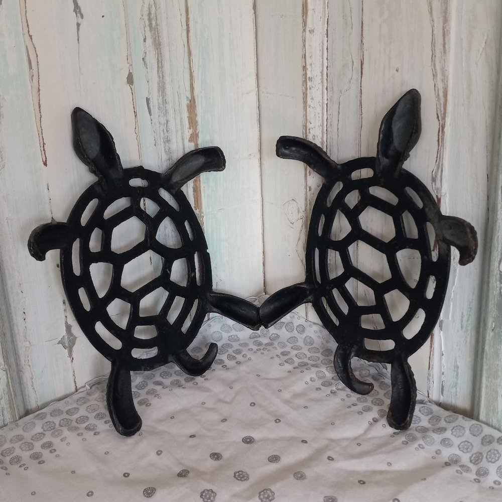 2 Turtle Shaped Metal Trivets - Picture 2 of 7